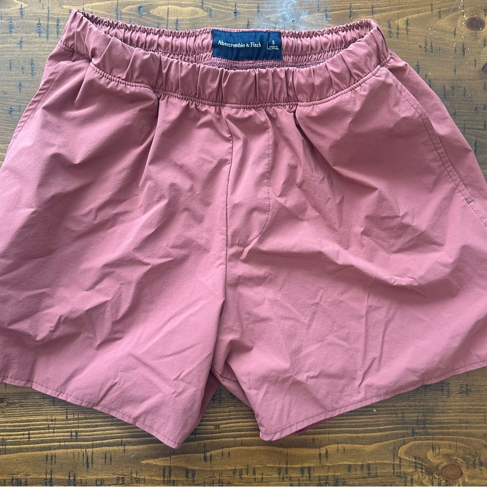 Abercrombie & Fitch Dusty Rose Shorts